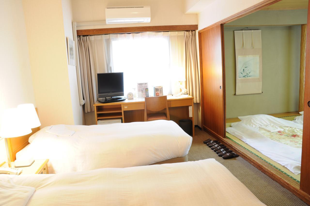 Hotel Terrace Yokohama Йокогама Экстерьер фото