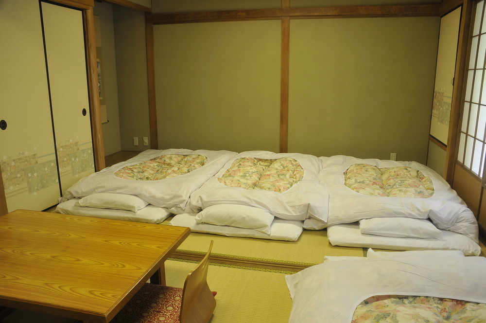 Hotel Terrace Yokohama Йокогама Экстерьер фото
